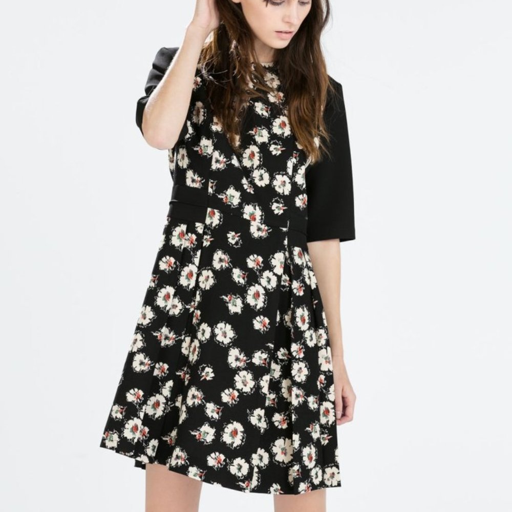 NWT ZARA PRINT FLORAL DRESS BLACK S